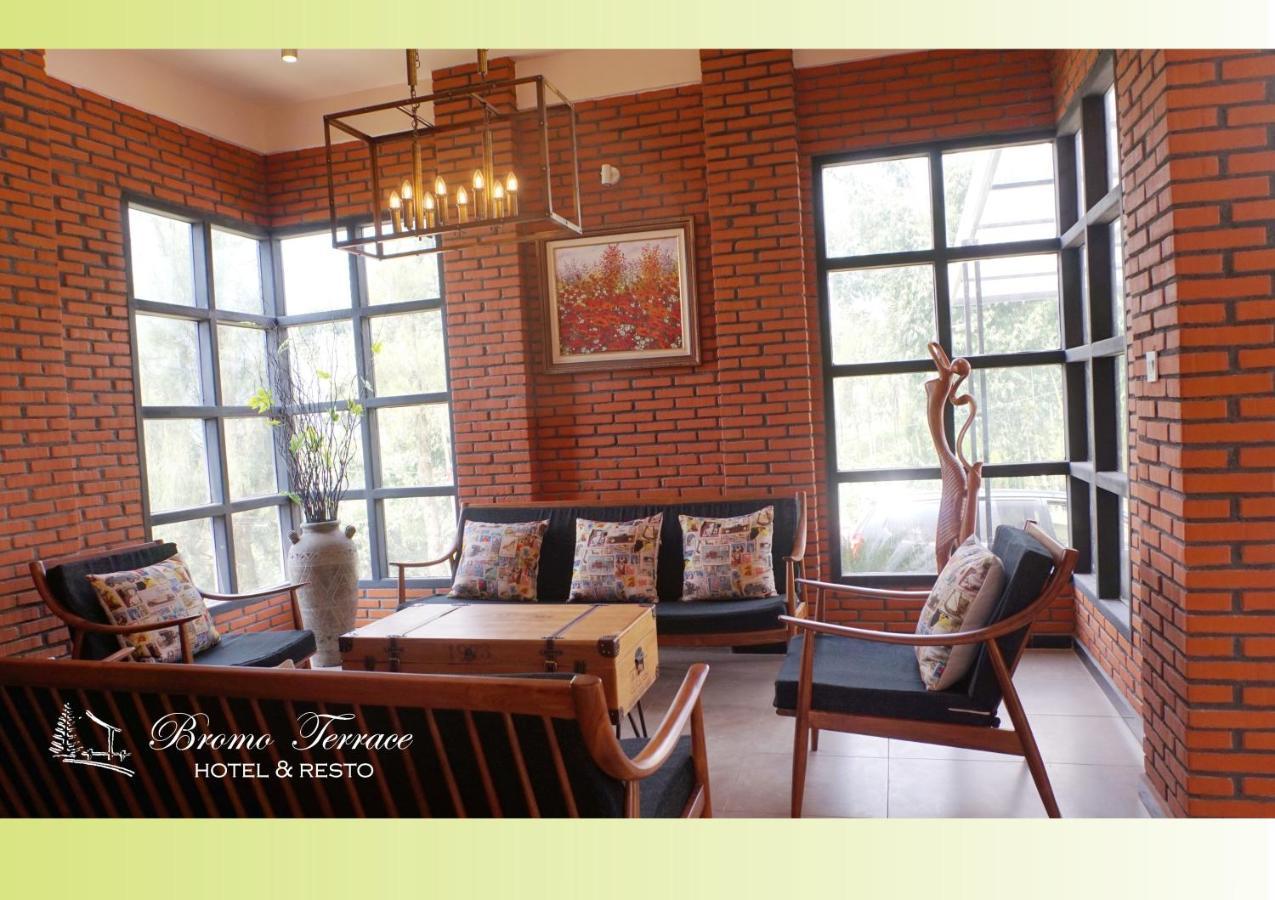 Bromo Terrace Hotel Dış mekan fotoğraf